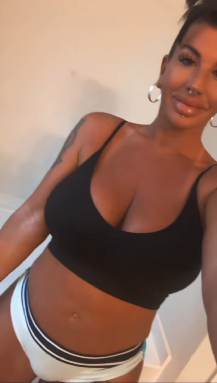 Mohawk milf #s3fthz7A