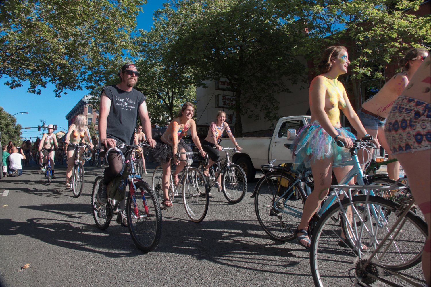 Naked Bike Ride In the City #zrYivPXF